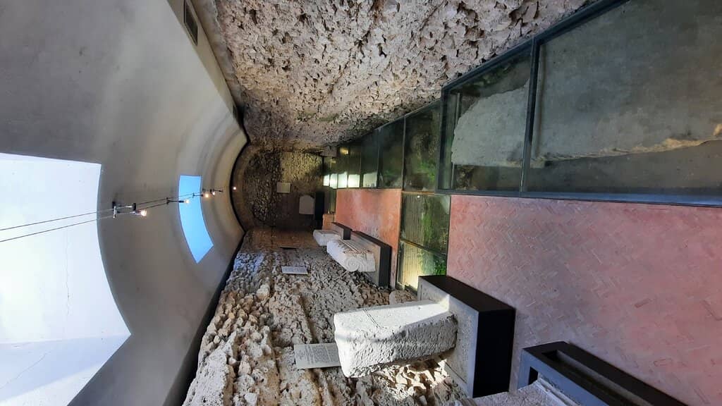 Via Campana