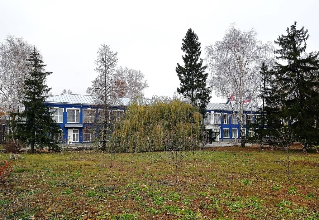 Picturesque Bridges and Gazebos