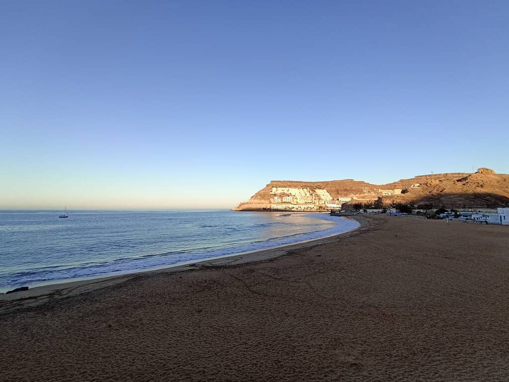 Tranquil Beach Atmosphere
