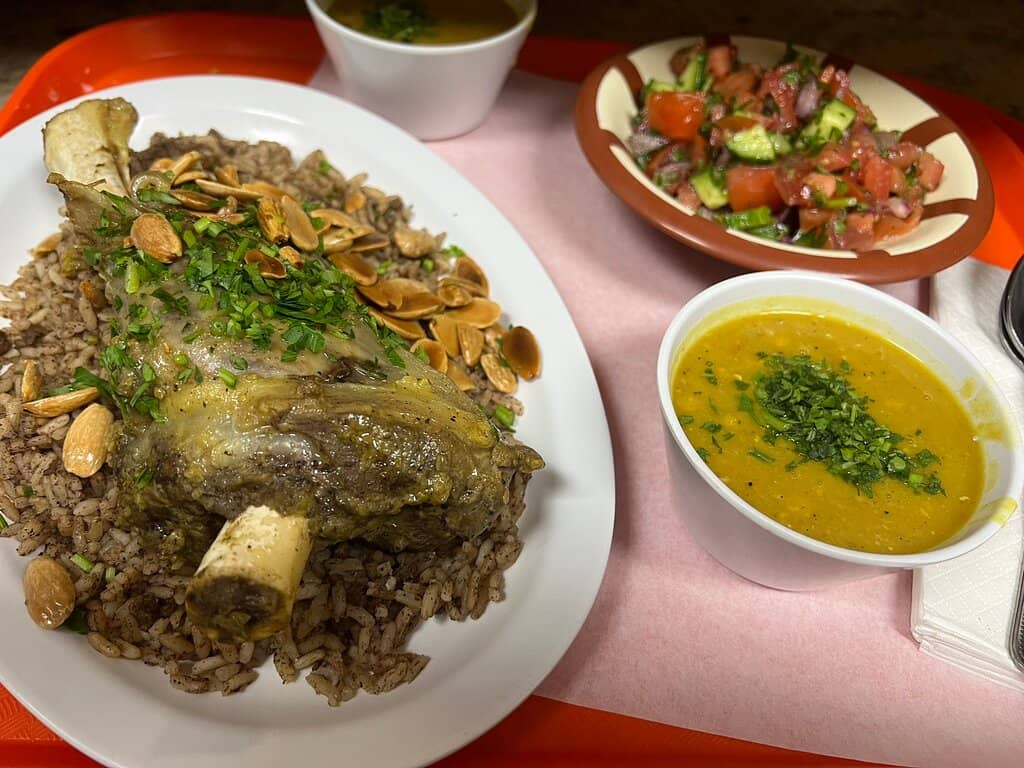 Hearty & Flavorful Lamburger