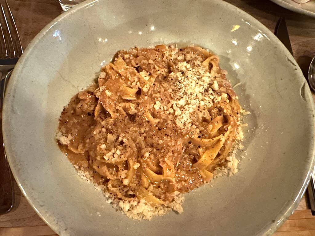 Seasonal & Local Focus