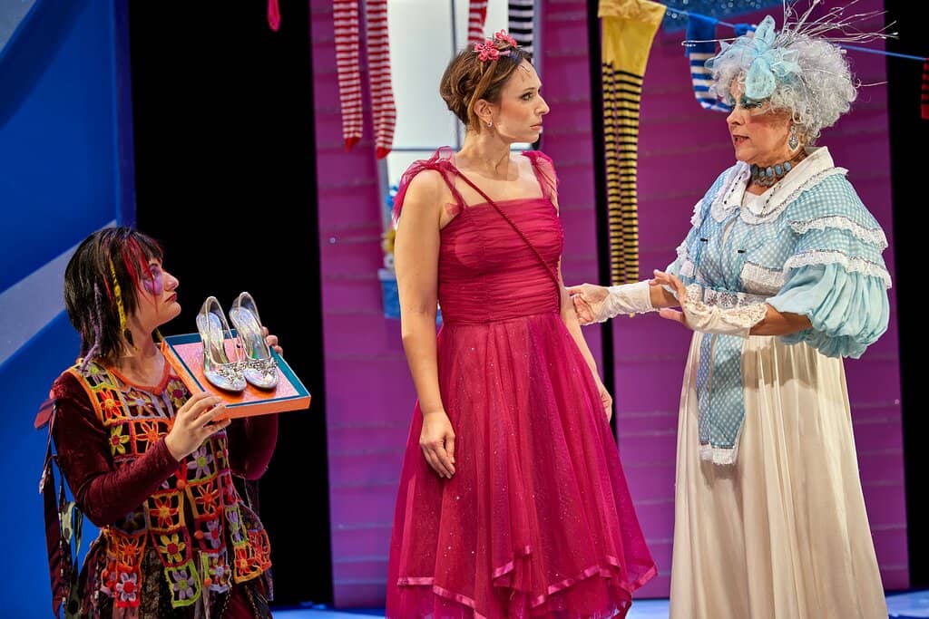 Intimate Seating Experience