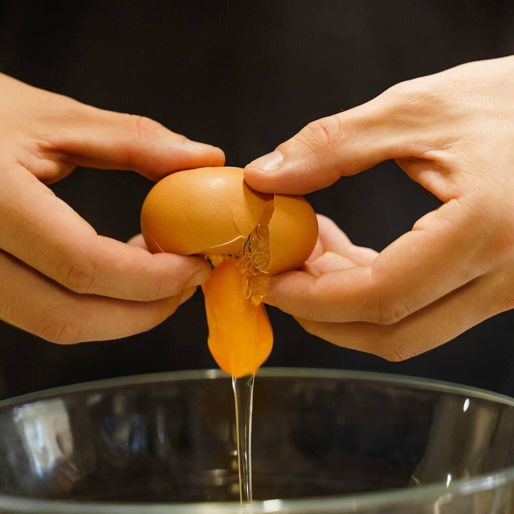 Spacious Lakeside Ambiance