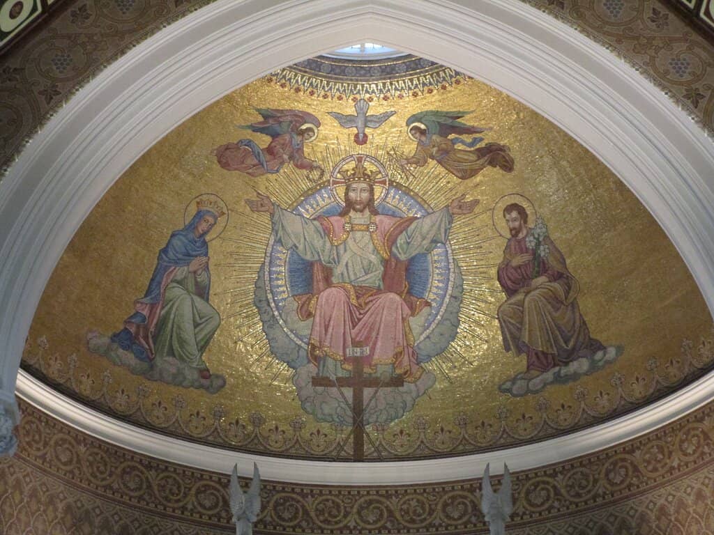 Peaceful Reflection Spaces