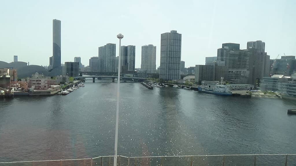 Gundam Unicorn Statue