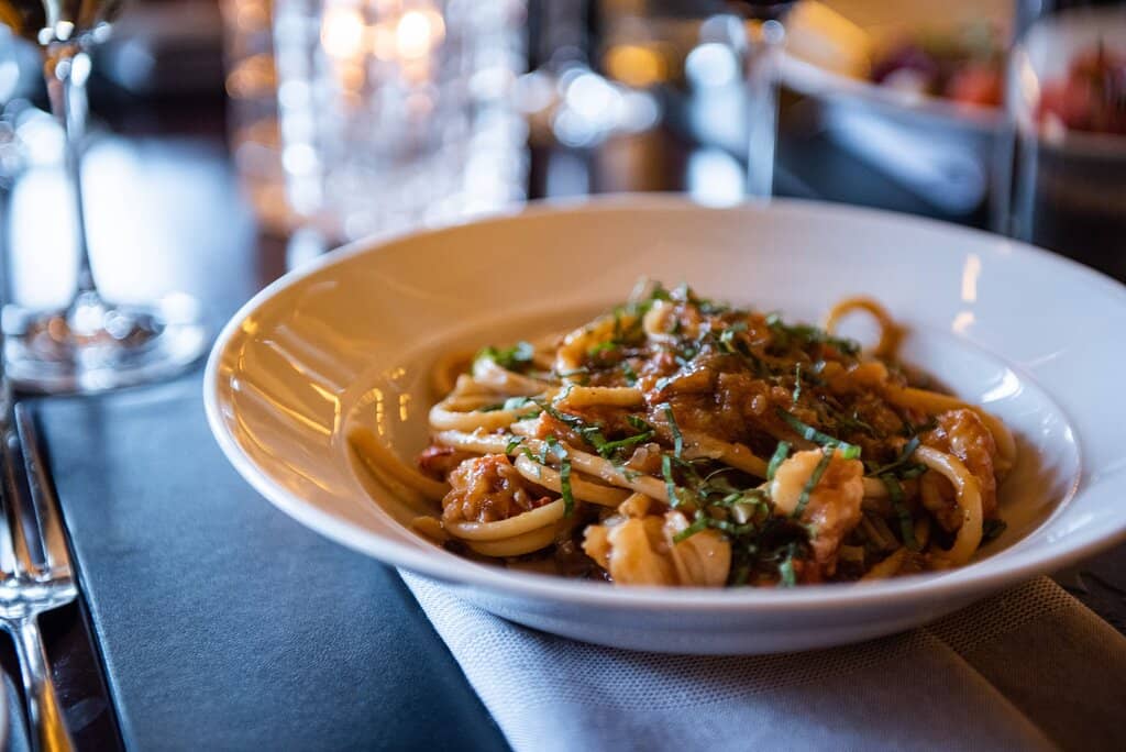 Elegant Atmosphere with Live Jazz