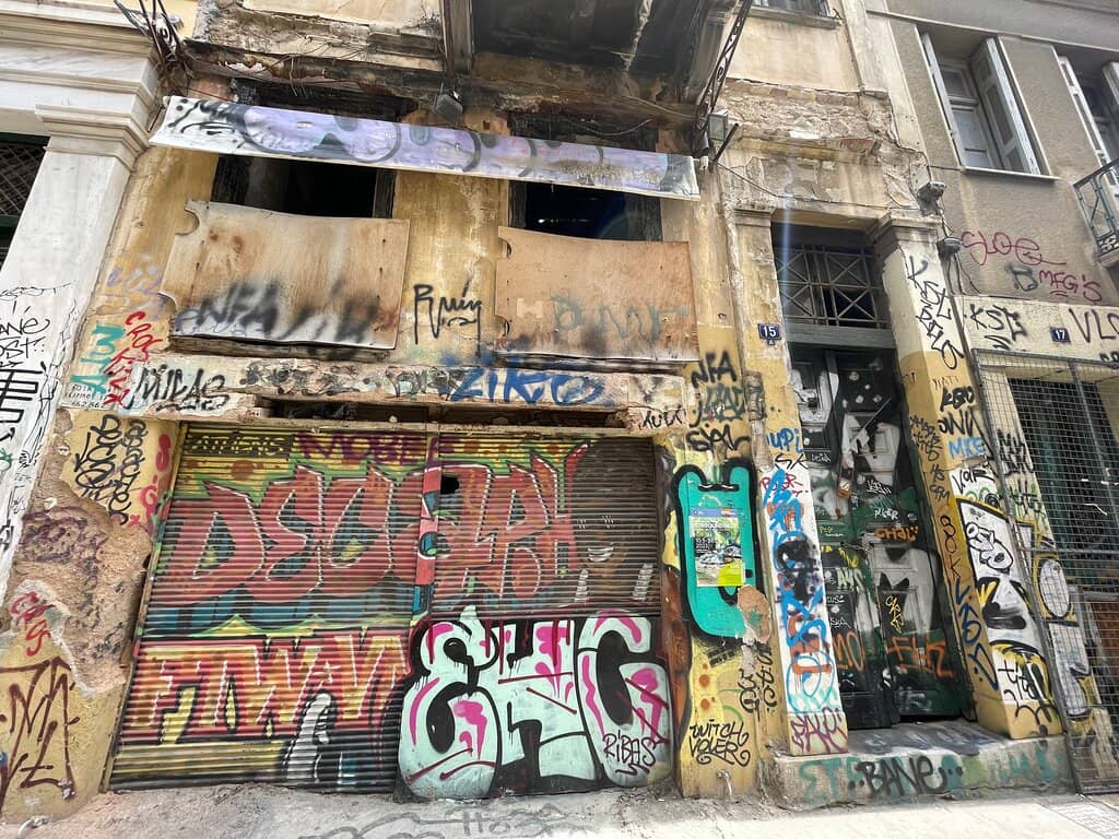 Artisan Shops & Boutiques