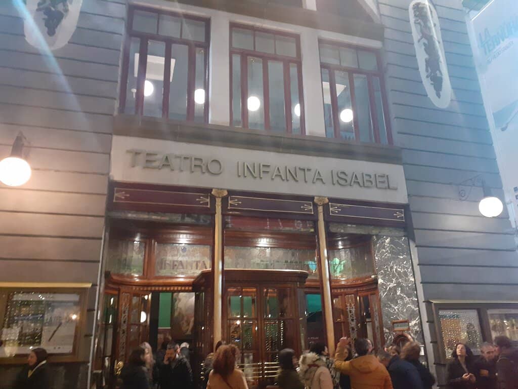 Intimate & Historic Atmosphere