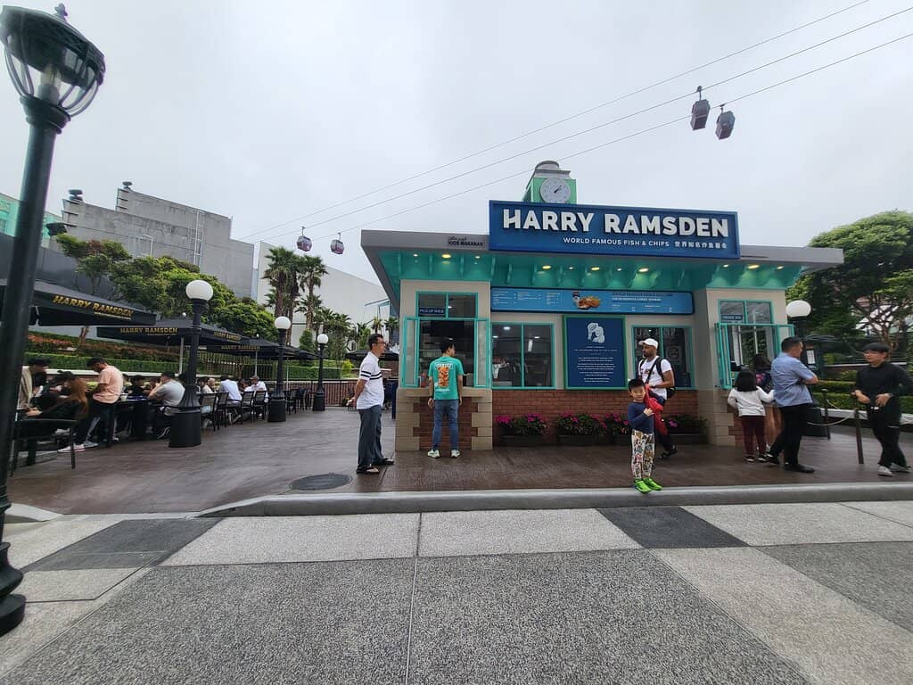 Cozy British Pub Ambiance