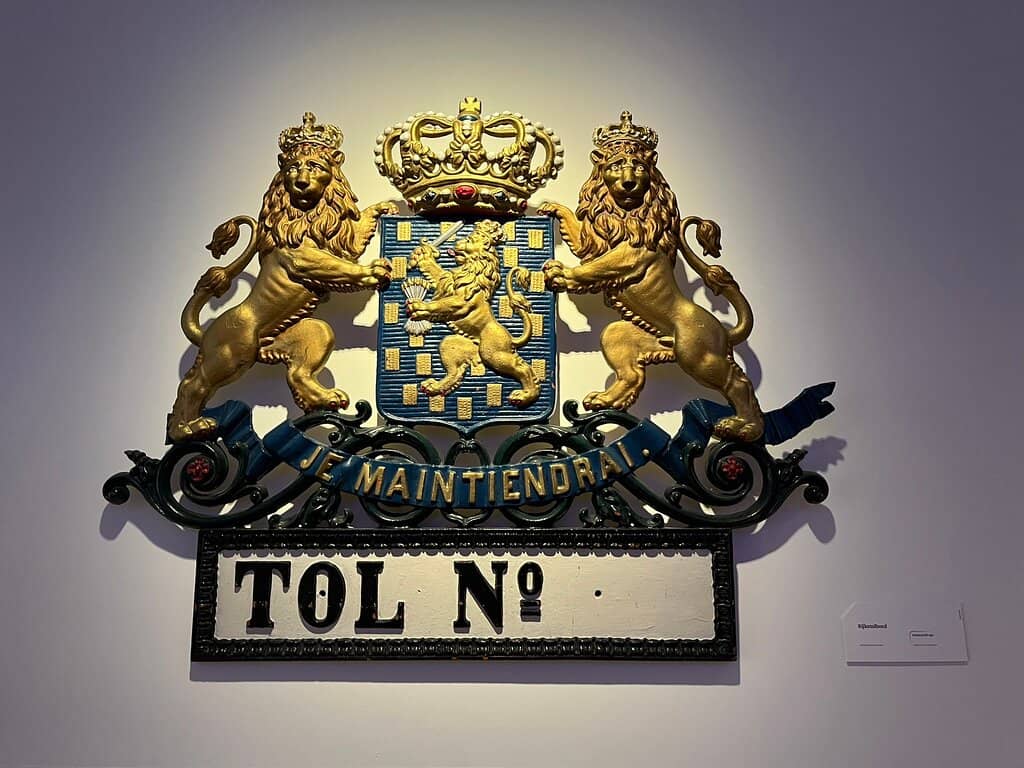 Interactive Customs Journey