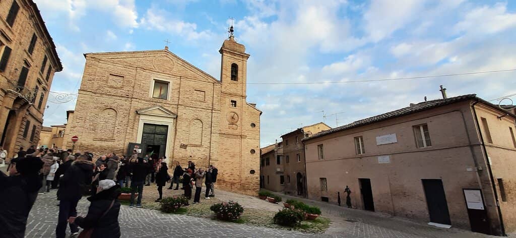 Piazza Atmosphere