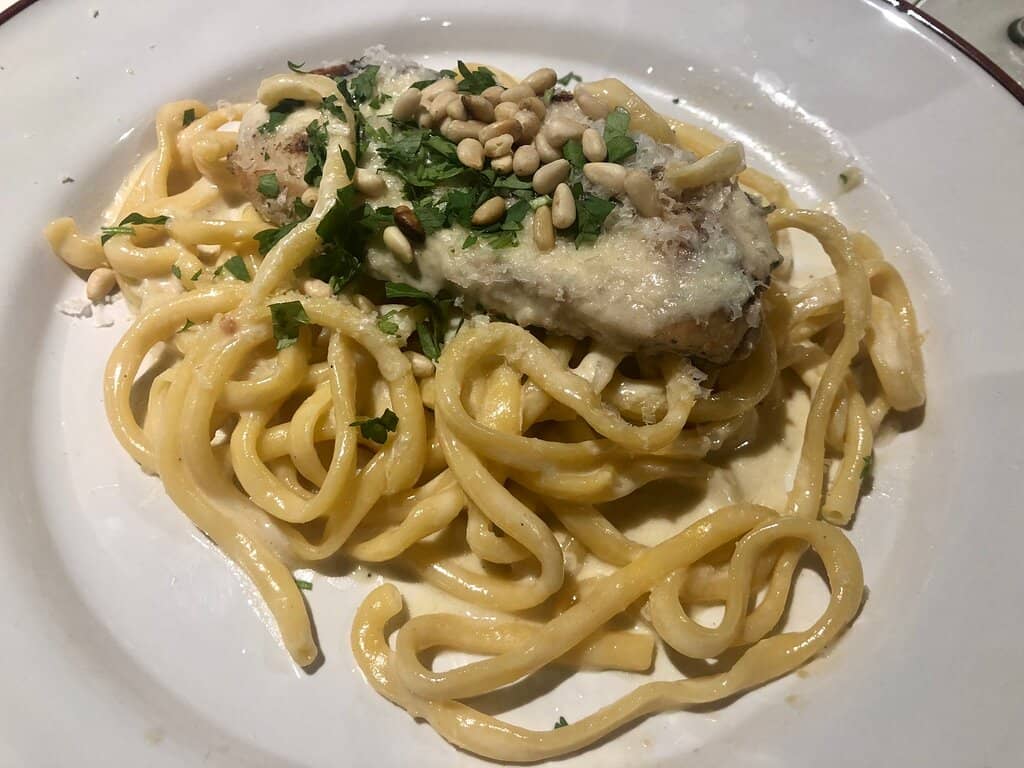 Cozy and Romantic Ambiance