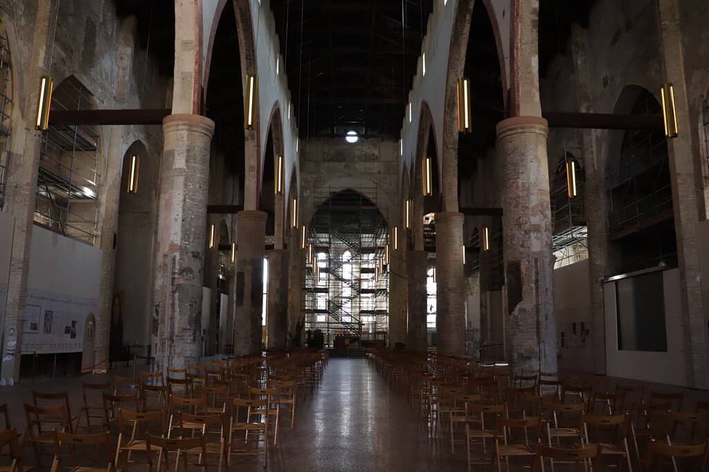 Absidal Frescoes