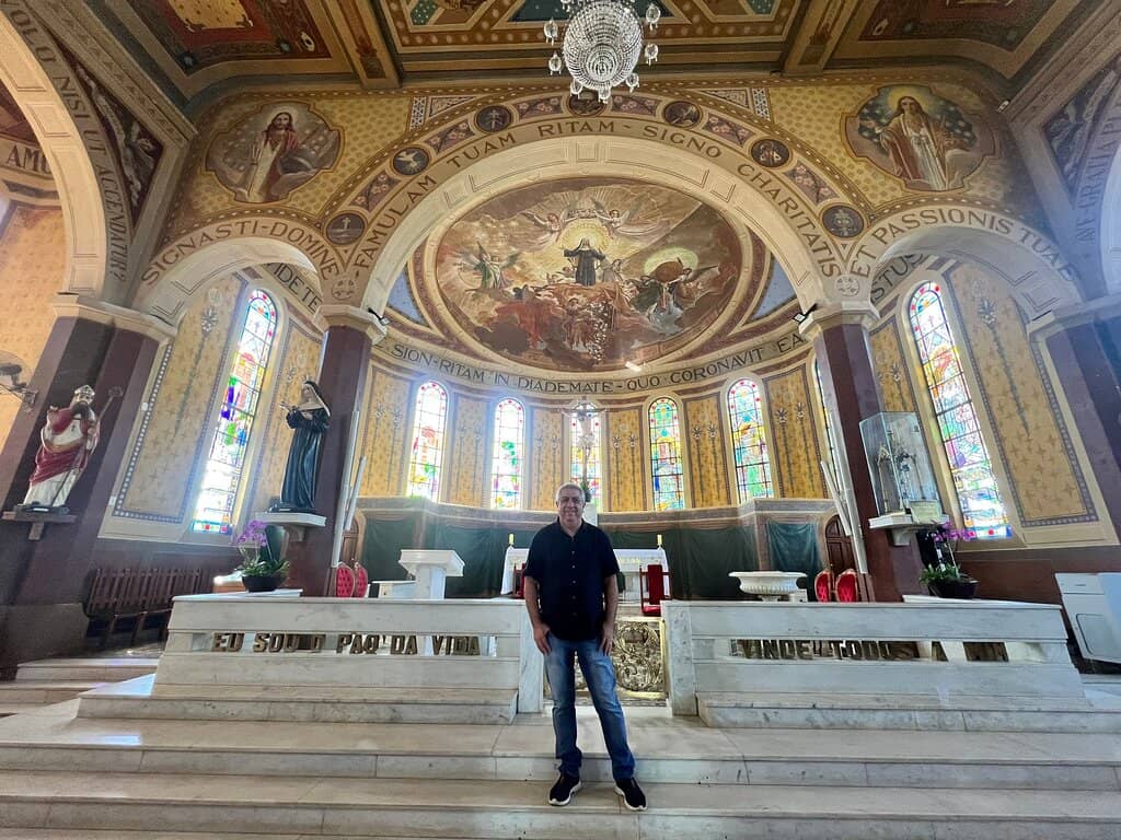 Vibrant Community Masses