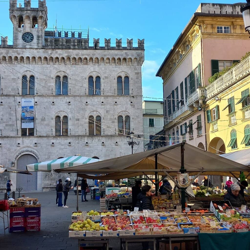 Piazza Mazzini