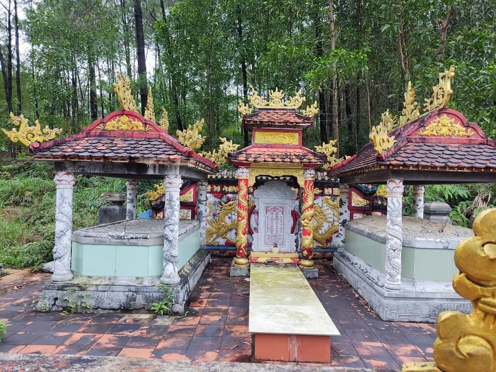 Serene Countryside Setting