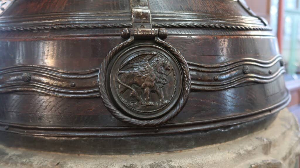 Music at Lunchtime Concerts