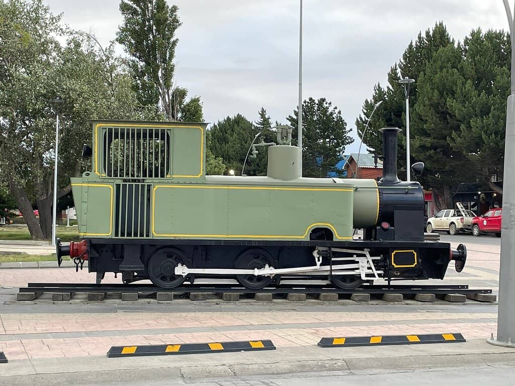 Navigational Mosaic Floor Design