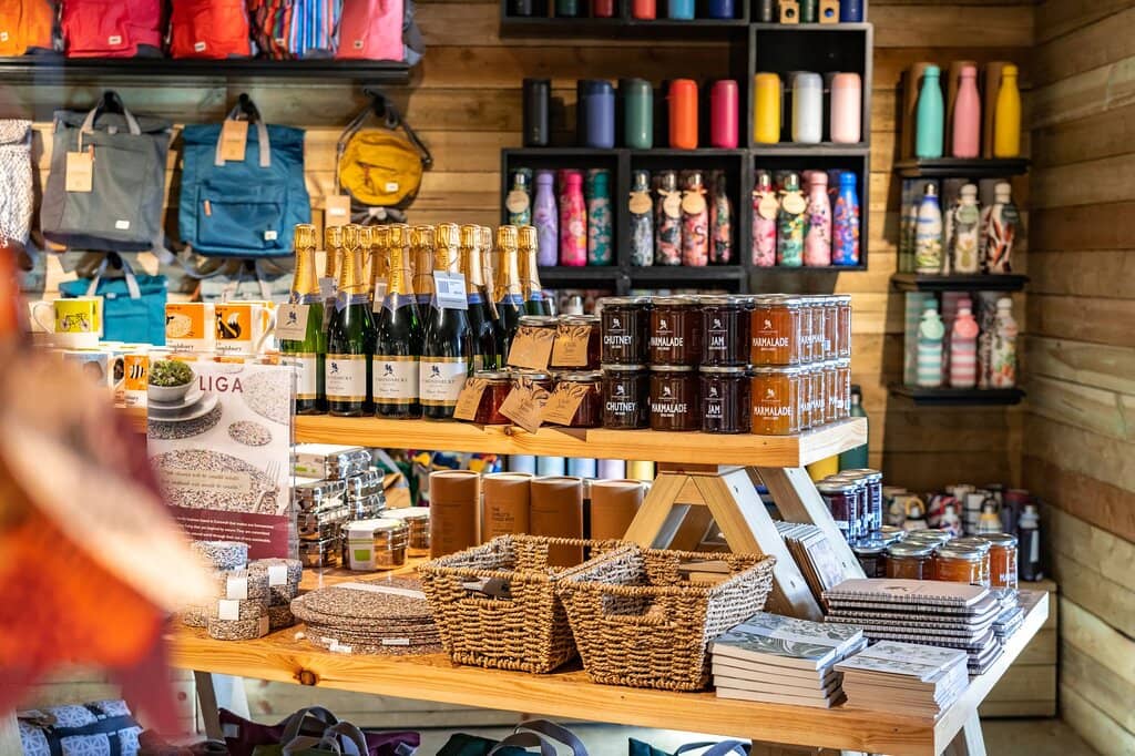 Estate Cafe & Shops
