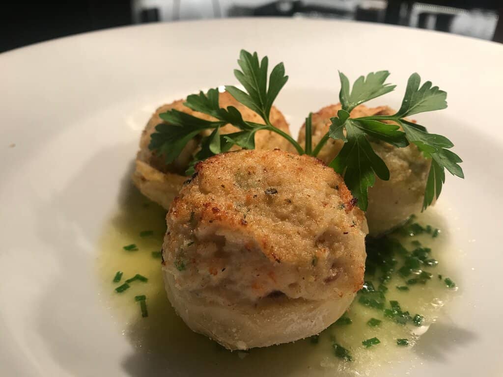 Artichoke Stuffed with Crabmeat
