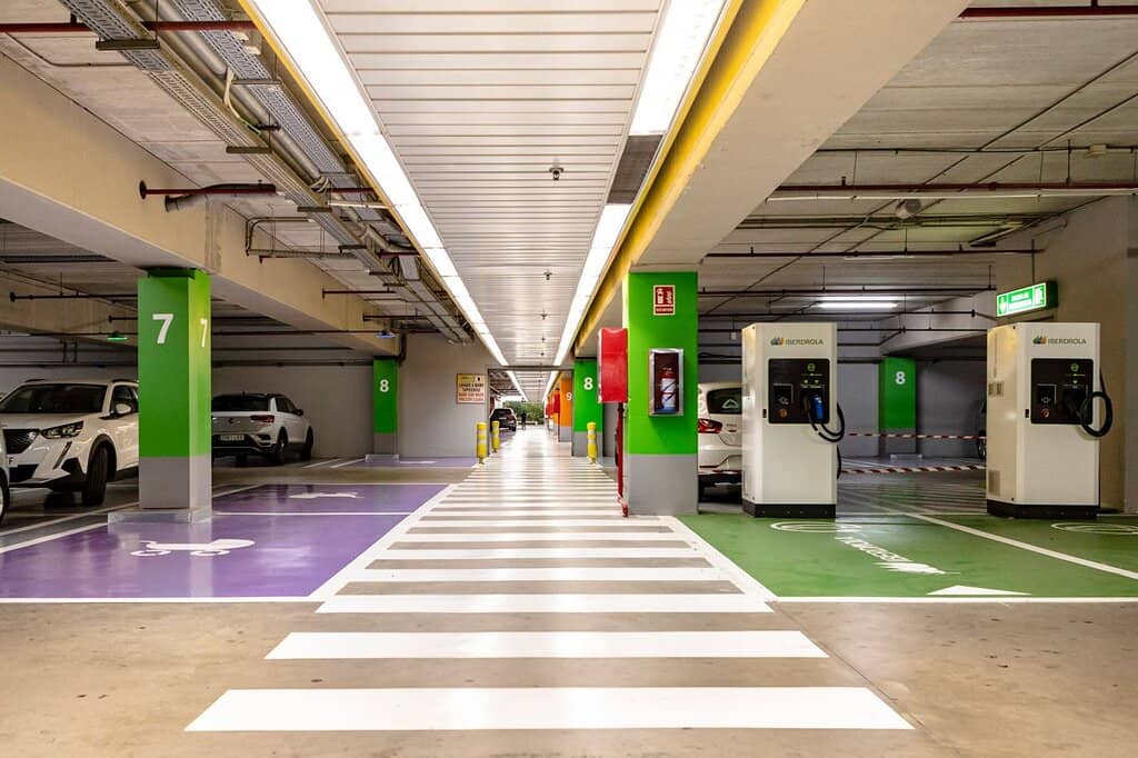 Carrefour Hypermarket