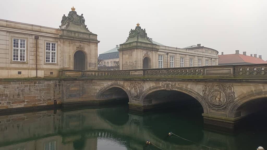 Slotsholmen Canal