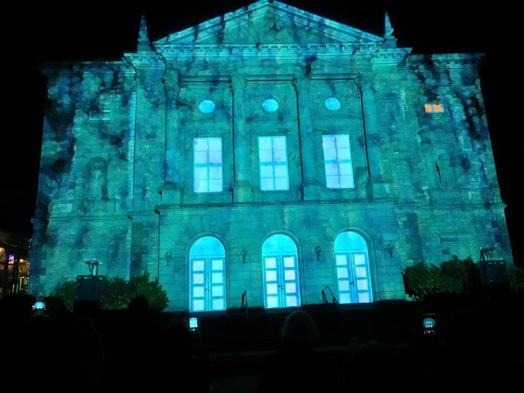 Vertical photo