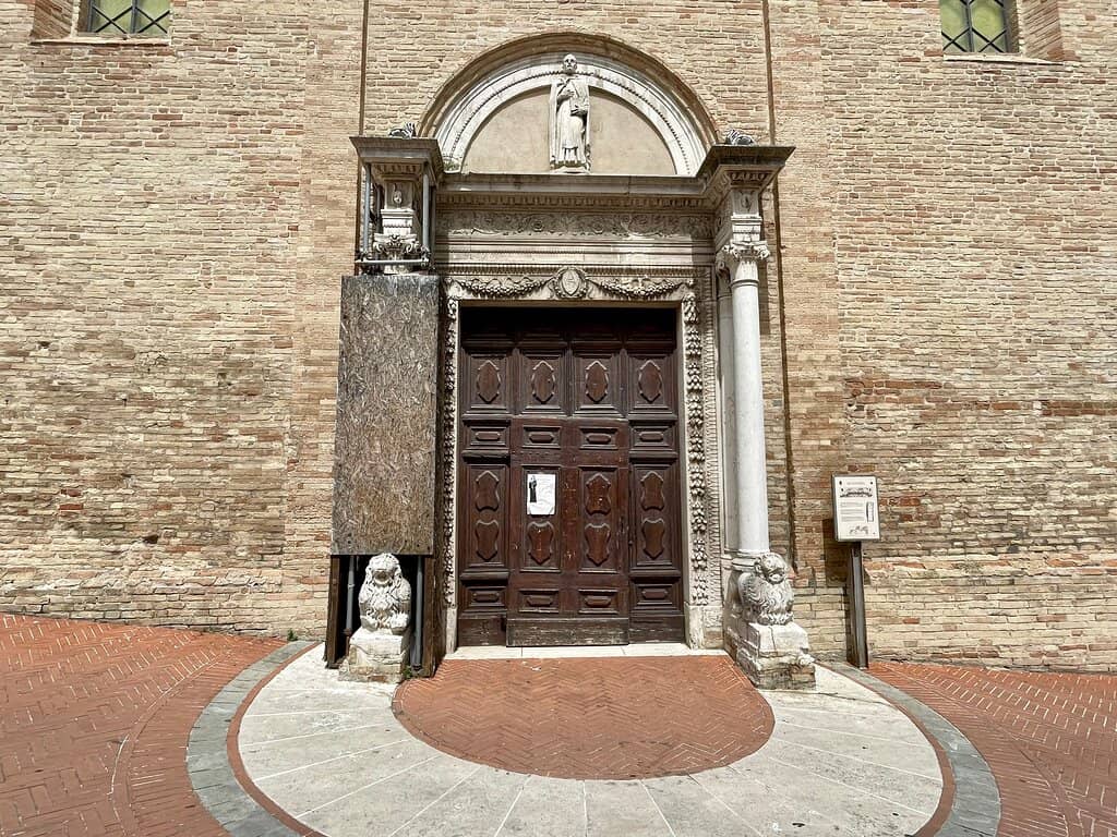 Vertical photo