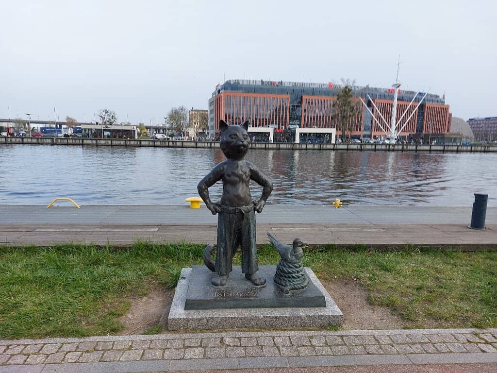 Waterfront Cafes & Restaurants