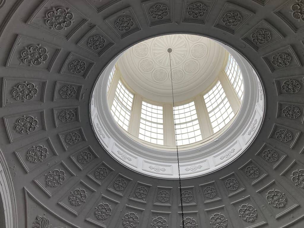 Restored 1850s Chambers