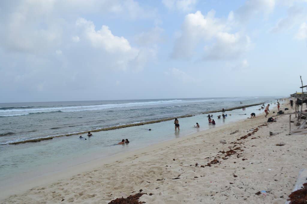 The Sea of Seven Colors