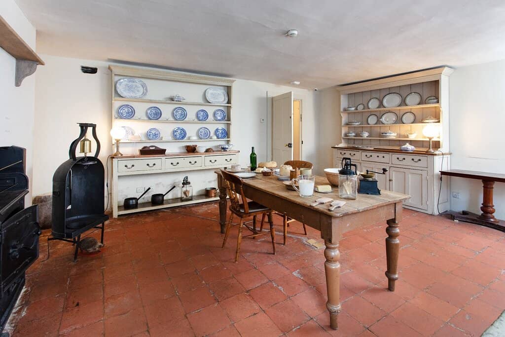 Regency Period Furnishings