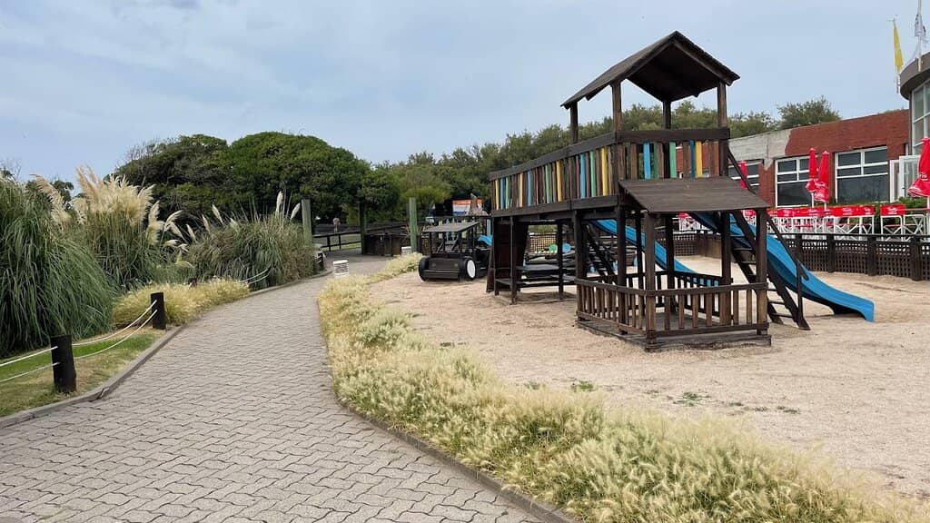 Diverse Marine Life Exhibits