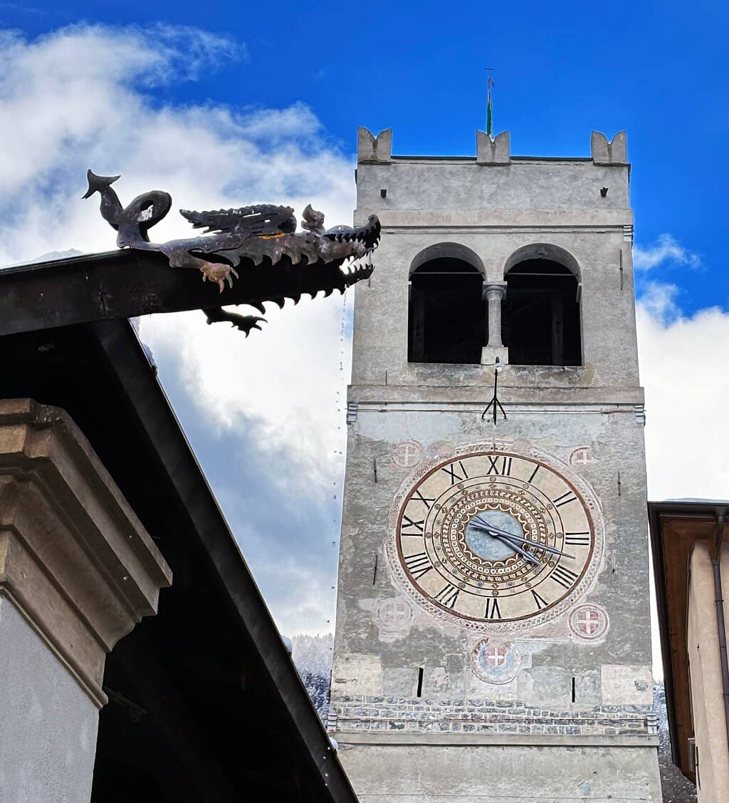 Piazza Cavour's Heartbeat
