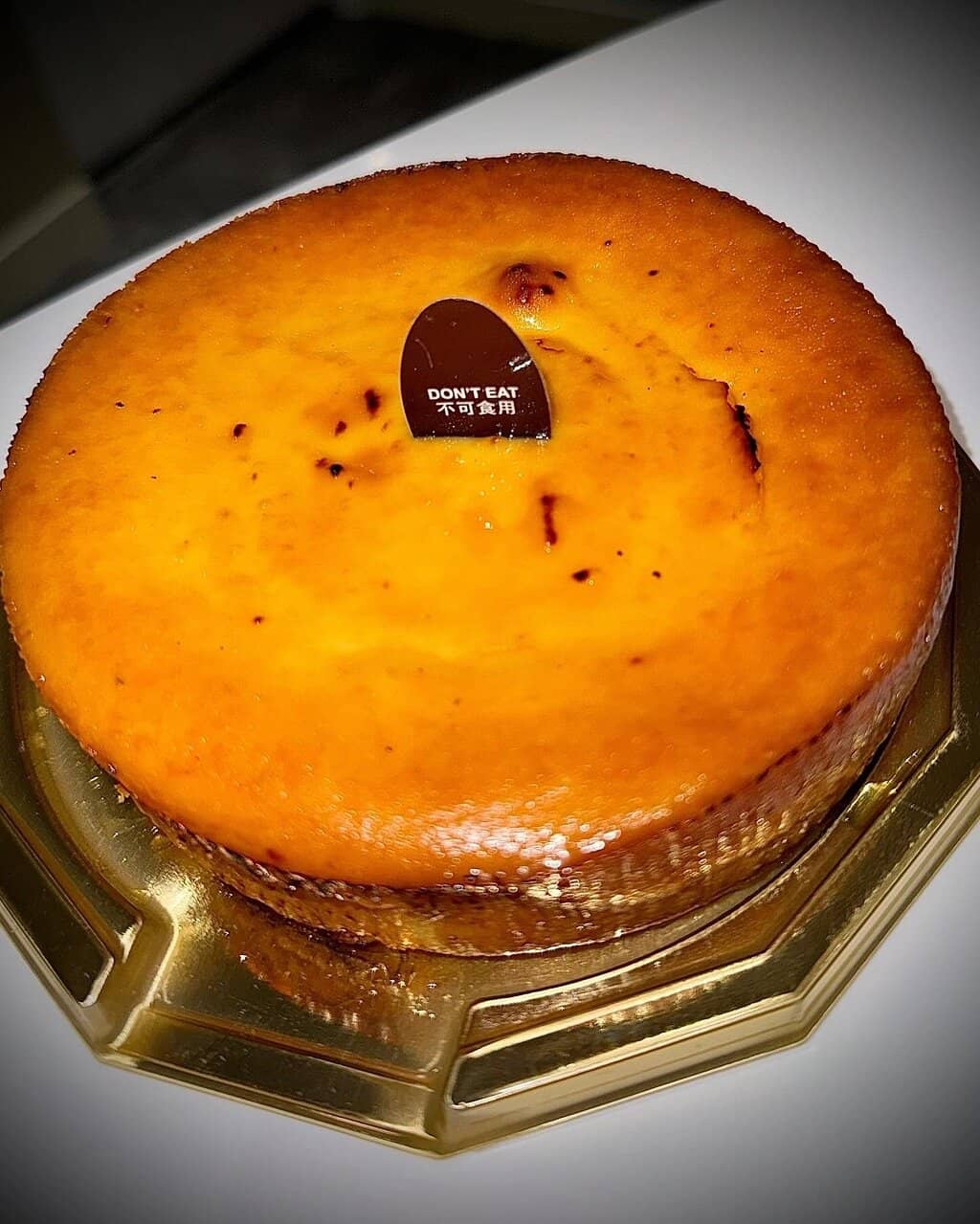 Bustling Atmosphere & Freshness