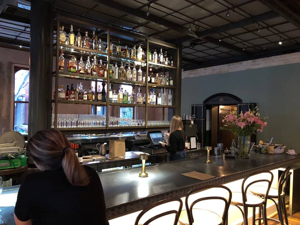 Rustic-Chic Ambiance