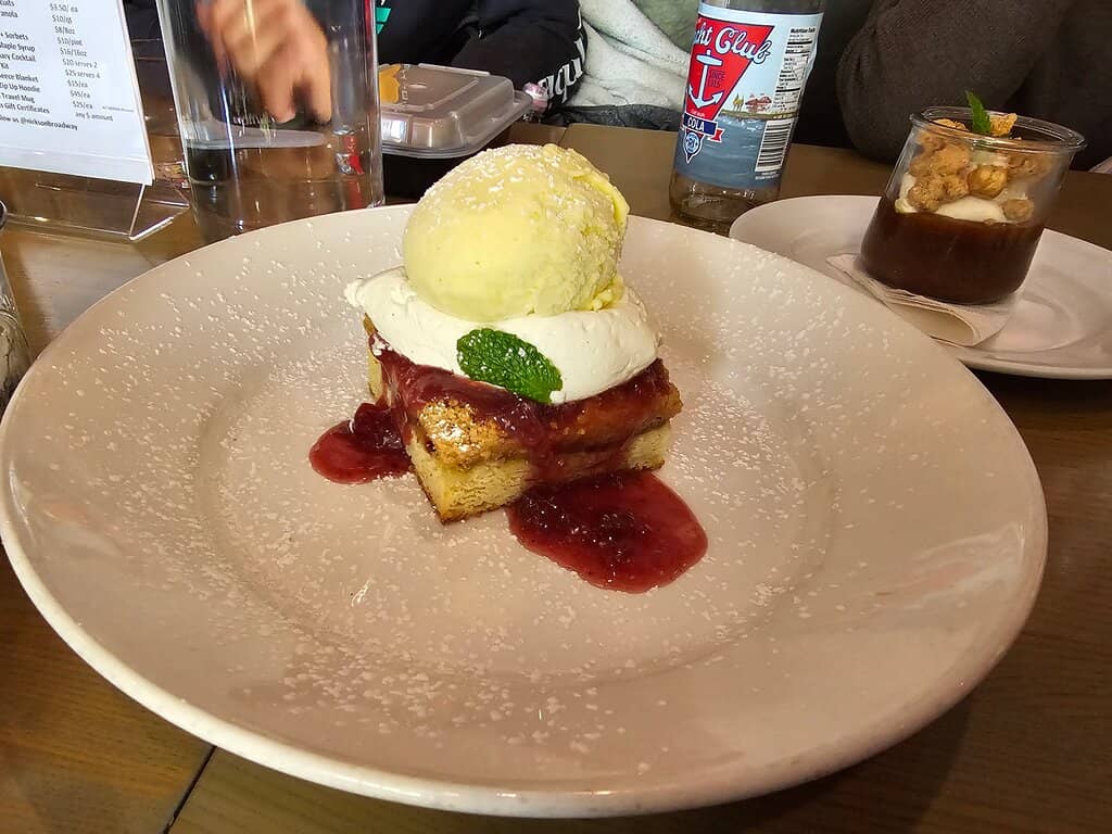 Creative Brunch and Cocktails