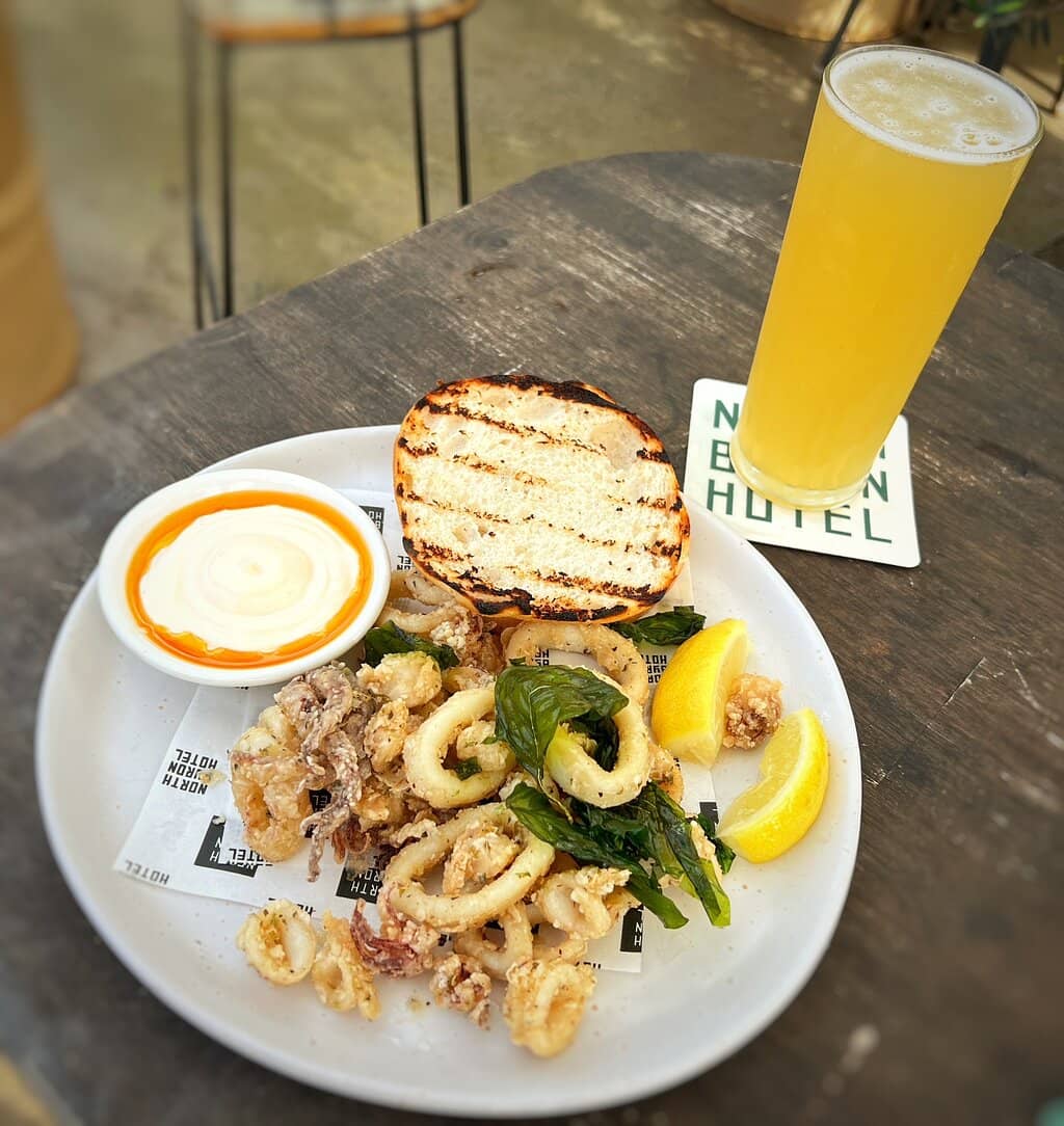 Lively Piano Bar Experience