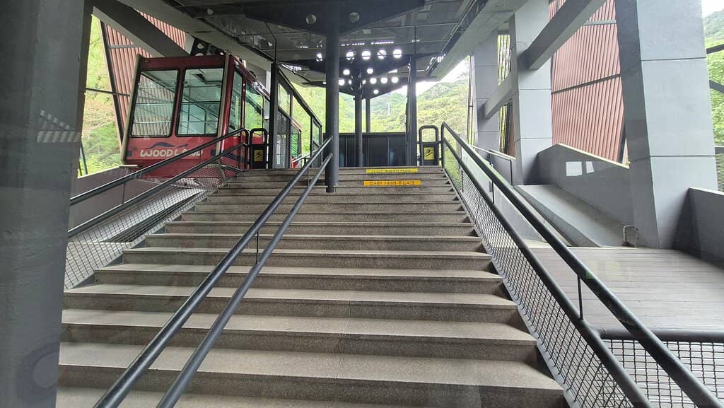 Love Locks & Paper Airplanes