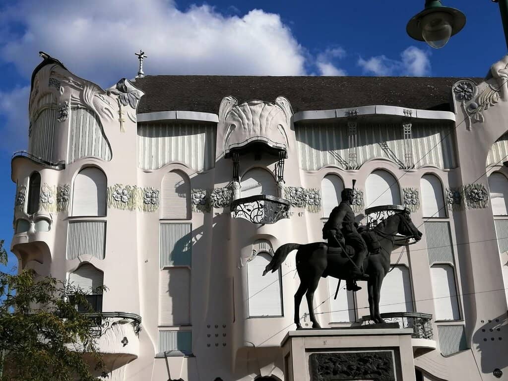 Pécs Marble Representation