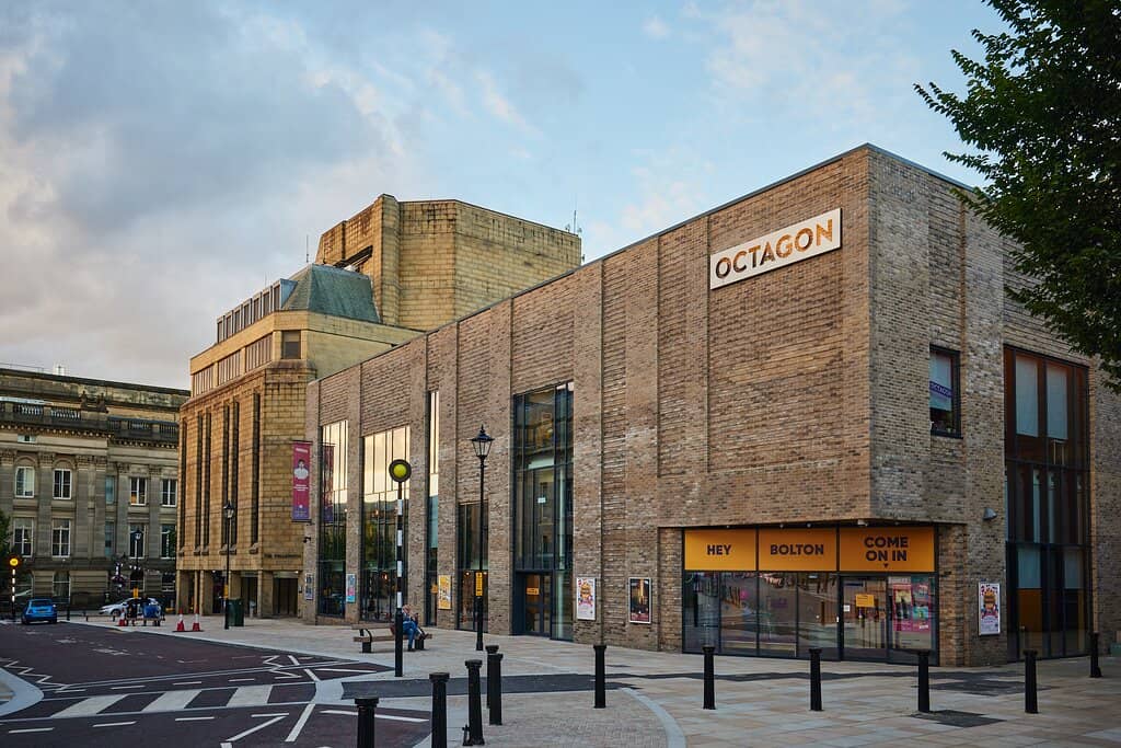 Family-Friendly Pantomimes