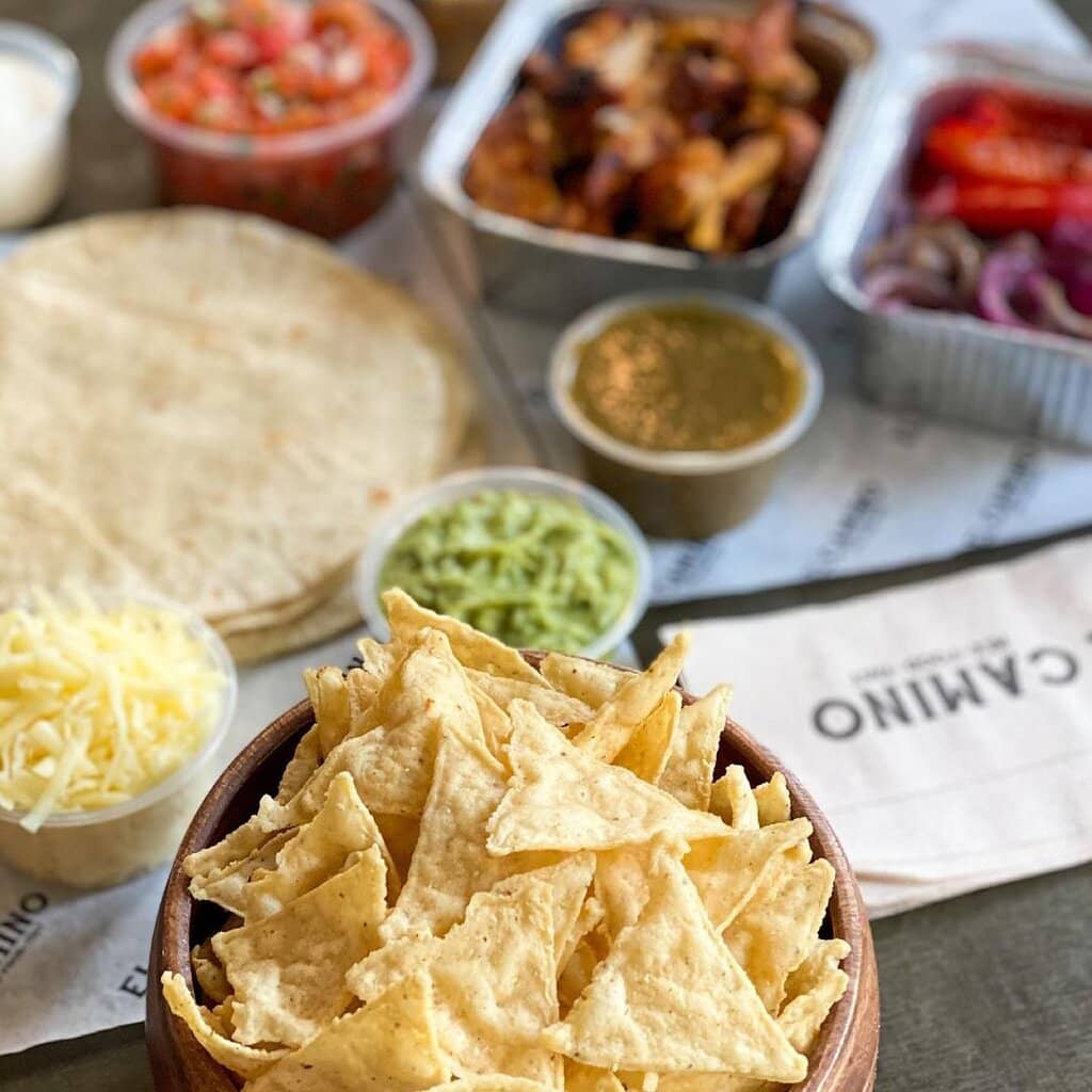 Modern Shopping and Dining