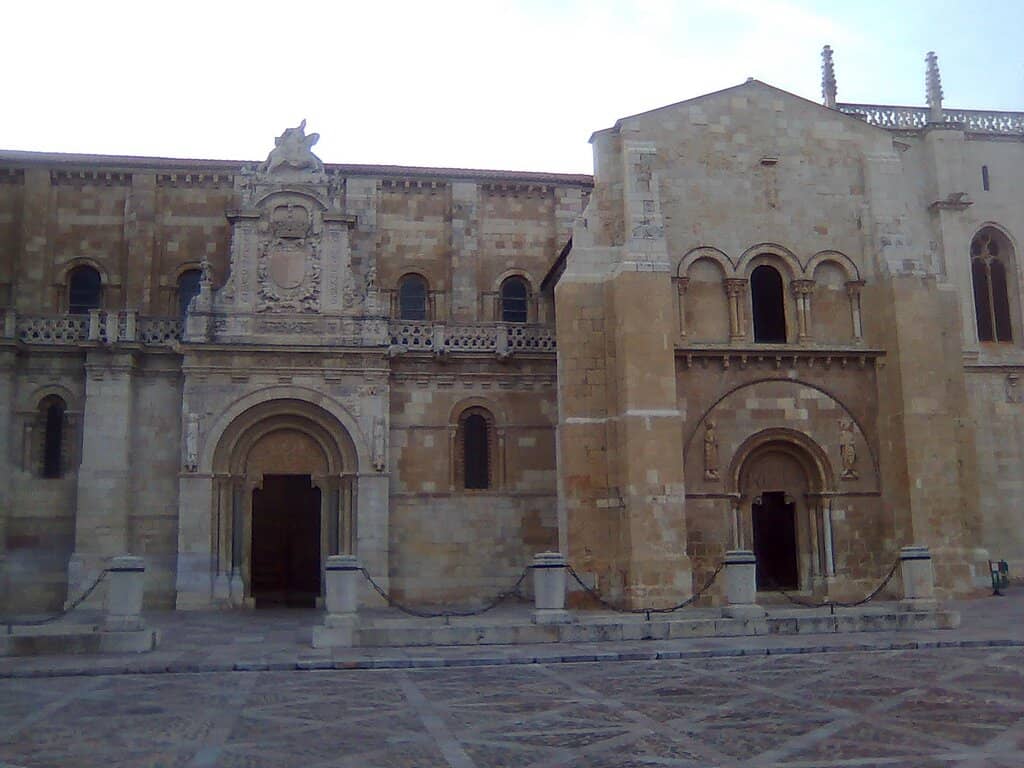 Romanesque Architecture