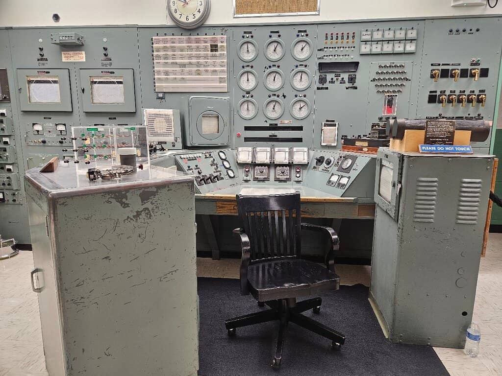 Manhattan Project History