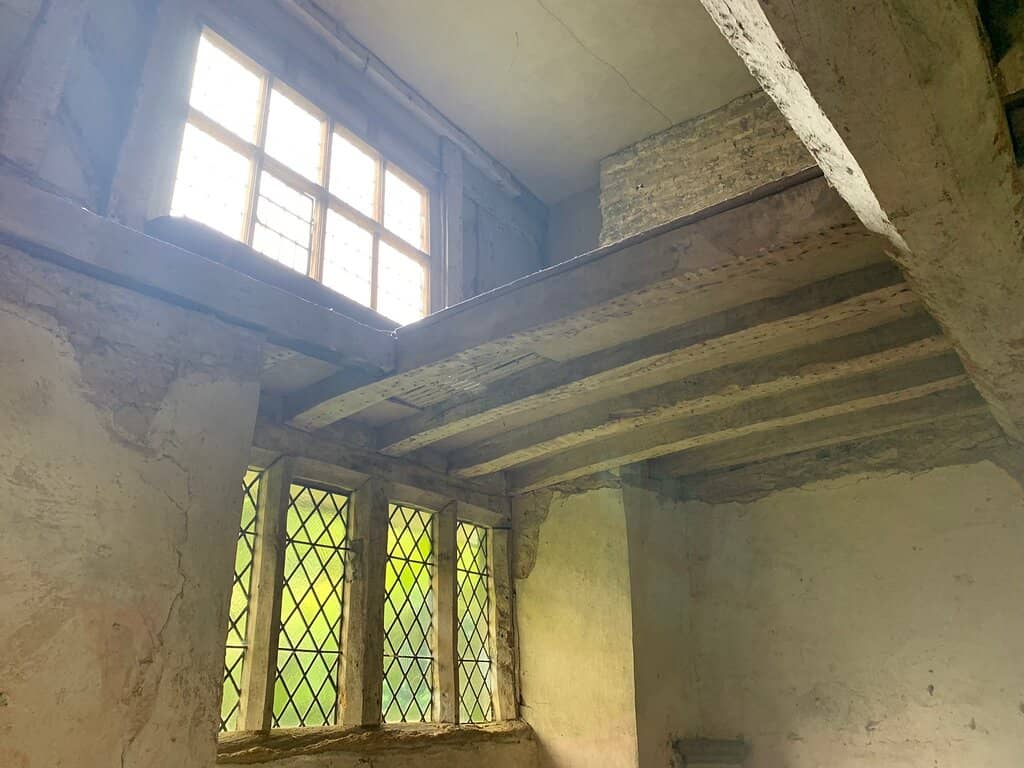 Tudor Outbuilding