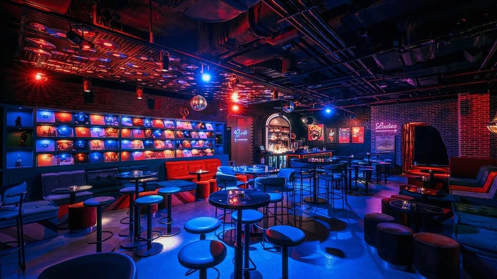 Live Music & Entertainment