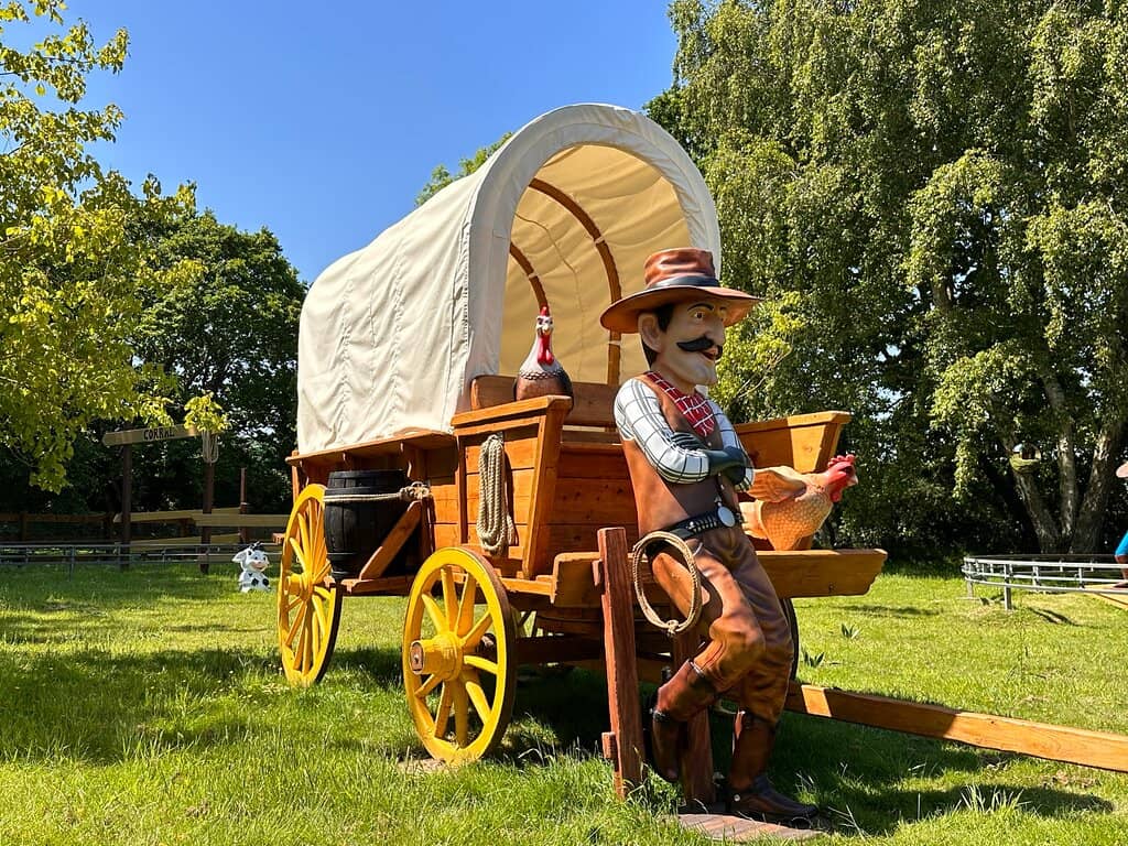 Sea Lion & Circus Shows