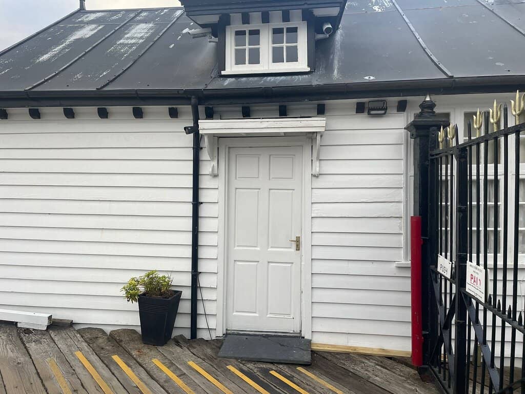 The George III Pub