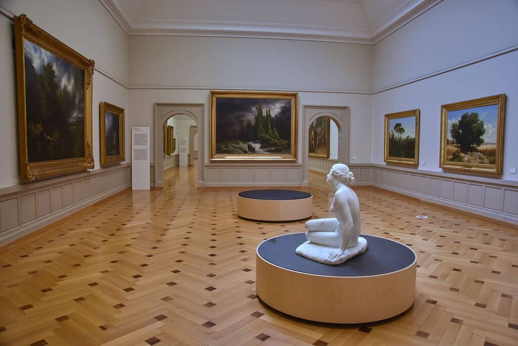 18th-Century Courtroom