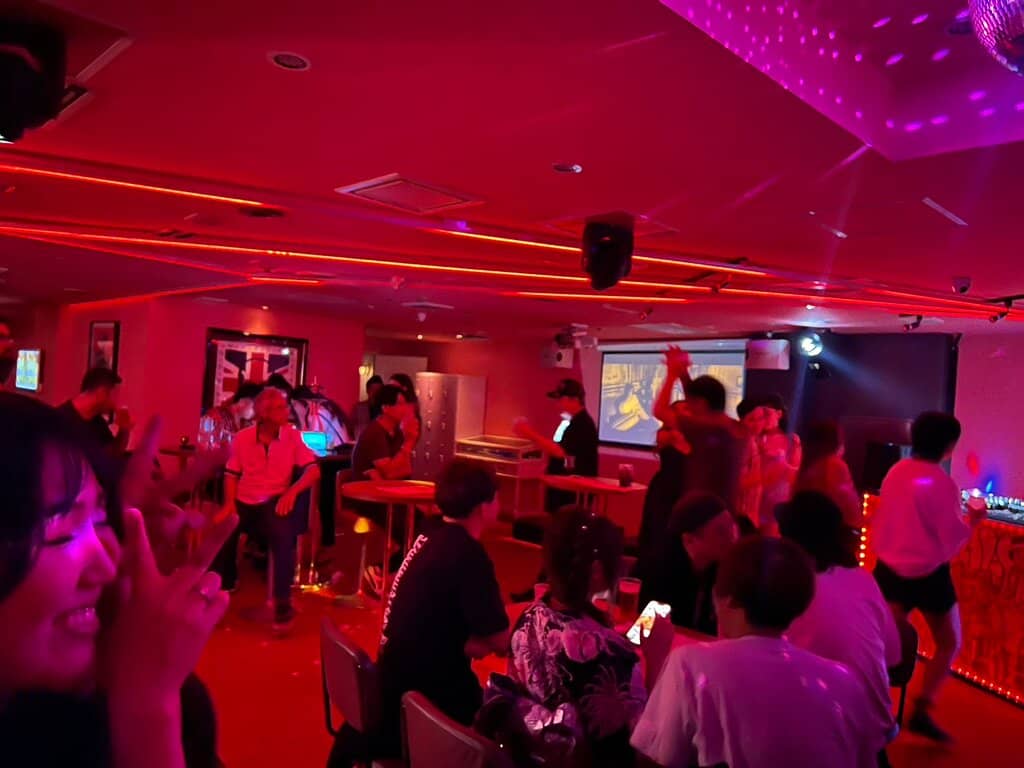 Luxurious Rooms with Views